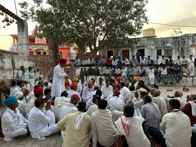 गुर्जर महापंचायतः विजय बैंसला और जवाहर सिंह बेढम के बीच सियासी जंग!
